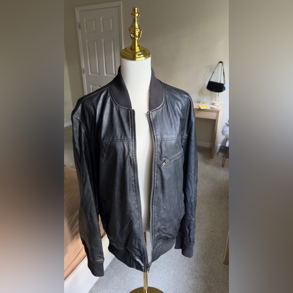 American Rag Black Bomber Jacket Fitted Silhouette